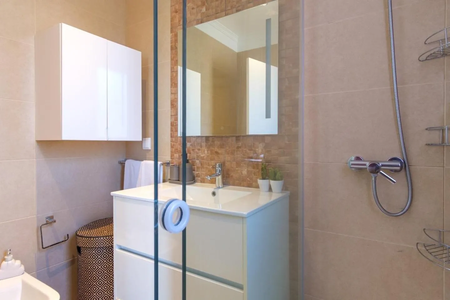 Guestready - Private Terrace Stay Funchal